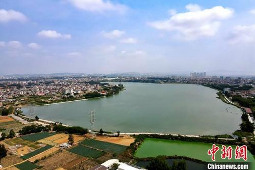 中国侨网图为泉州向金门供水工程水源地——晋江龙湖。（资料图片） 中新社记者 王东明 摄