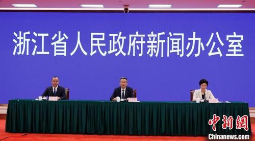 中国侨网新闻通气会现场。 干儒森 摄