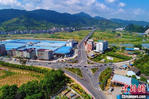 中国侨网图为政和县城区道路提升工程项目。　政和县供图