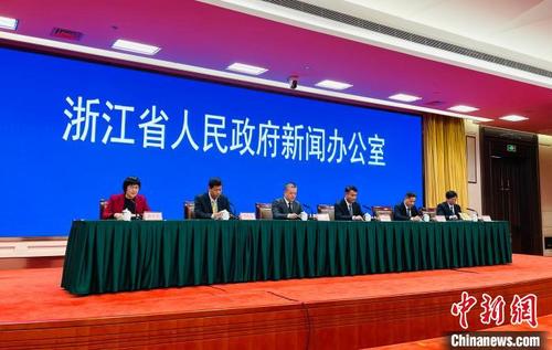 中国侨网发布会现场。 张斌 摄