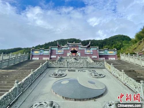中国侨网临水宫坐落于古田县中村村,是宋代淳祐年间朝廷封号的祀典宫庙。 吕巧琴 摄