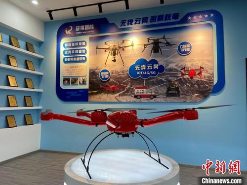 中国侨网浙江容祺科技有限公司生产的工业无人机。　林波　摄