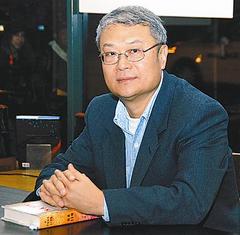 美国华裔作家哈金:用英文写中国故事并