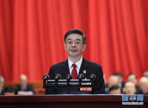 中国侨网 3月9日,十三届全国人大一次会议在北京人民大会堂举行第二次全体会议。最高人民法院院长周强作最高人民法院工作报告。 新华社记者 王晔 摄 来源:新华网