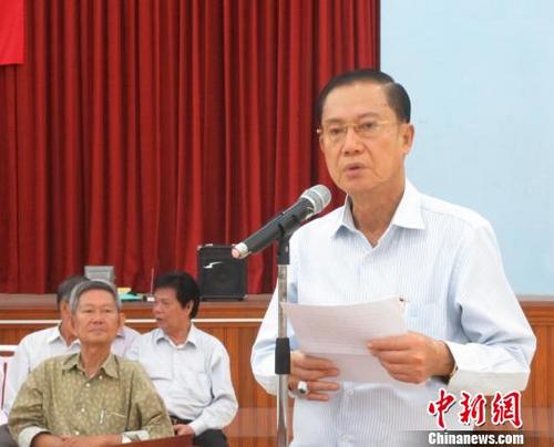 中国侨网资料图:图为2014年7月杨启秋在华社聚会上致辞。