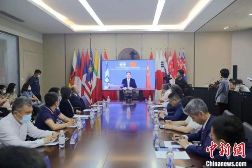 中国侨网中国(青岛)—以色列经贸论坛现场。 蔡亚群 摄