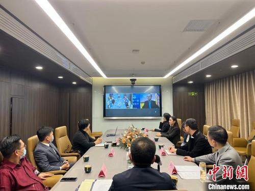 中国侨网图为签约仪式现场。 熊佳欣 摄