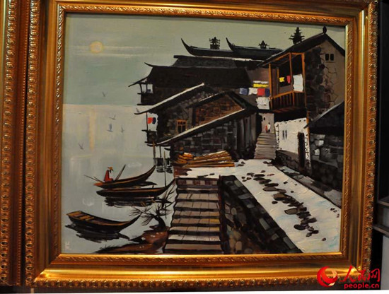 中国侨网《海边小镇》这是库尔巴诺夫创作的中国南方海边小城的角落。（李政杰 摄）
