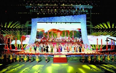 中国侨网图为“海上丝绸之路国际艺术节”开幕式。