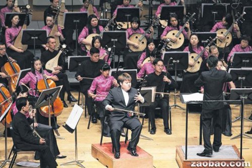 中国侨网二胡公开组冠军苏金福希望在音乐上更进一步。（新加坡《联合早报》）