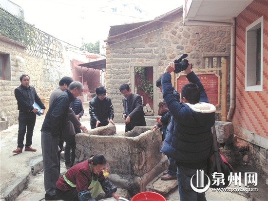中国侨网崇武潮乐村至今保留有不少“海丝”遗迹,下庵井就是其一。(吴志明 摄)