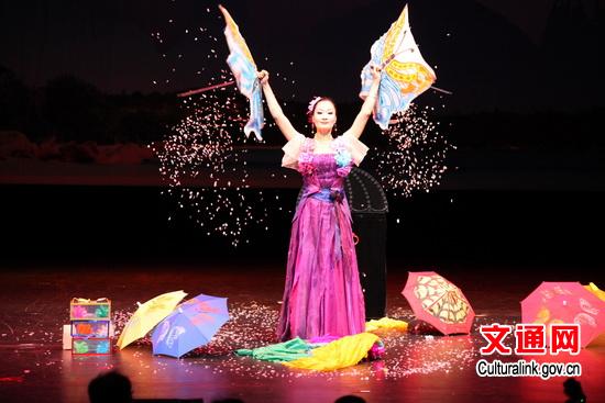 中国侨网精彩演出