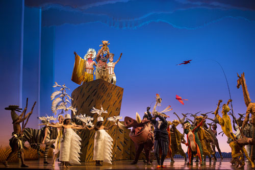 迪士尼音乐剧《狮子王》中文版在上海迪士尼度假区首演