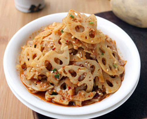 夏季开胃凉菜:爽脆酸辣过瘾的炝拌藕片-中国侨网