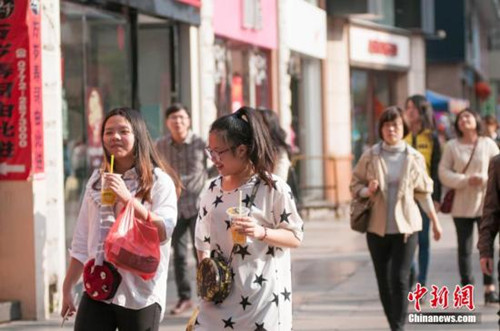 资料图（中新网记者黄威铭