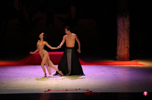 《西施》是李莹和先生潘家斌带领的团队，在2012年打造的芭蕾舞剧代表作品，是中国江苏省文化走出去的代表。(新加坡《联合早报》资料图)