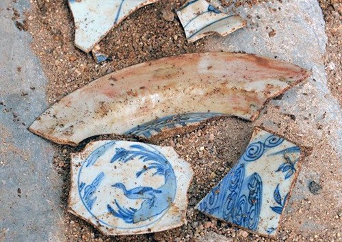 墨西哥考古学家在太平洋沿岸港口城市发现距今400年的瓷器。