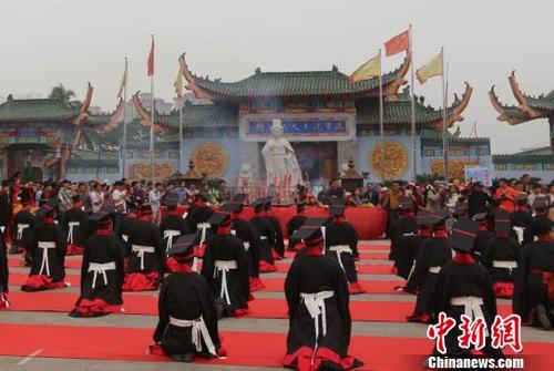 中国侨网图为活动现场。 付美斌 摄