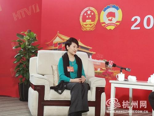 中国侨网崔巍在京接受记者专访