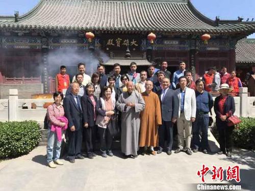 中国侨网中日两黄檗会访河北正定 郑松波 摄