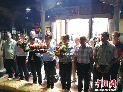 中国侨网 三献仪式 。 高亚成 摄