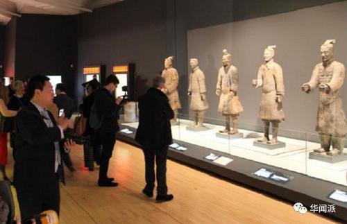 中国侨网资料图:利物浦国家博物馆举办兵马俑展览引关注。(英国《华闻周刊》微信公众号)