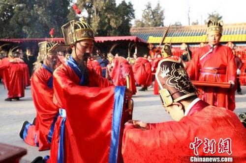 中国侨网1月28日清晨，孔庙举行祭孔活动。　孙广哲　摄