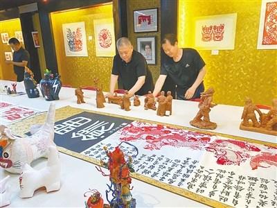 中国侨网(图片来源:《郑州日报》/成燕 图)