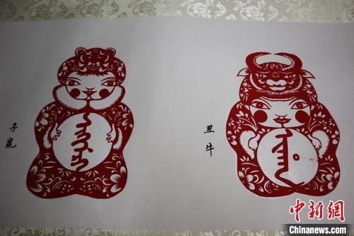 中国侨网图为华丽的剪纸作品　苍雁　摄