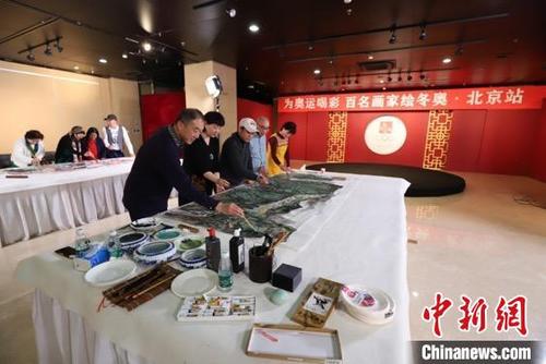 中国侨网创作现场 张敏霞 供图