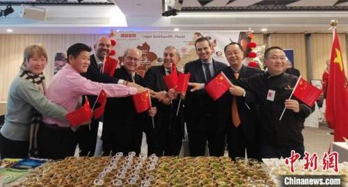 法國馬賽“世界之味”國際美食節舉行 中國駐馬賽總領館參加