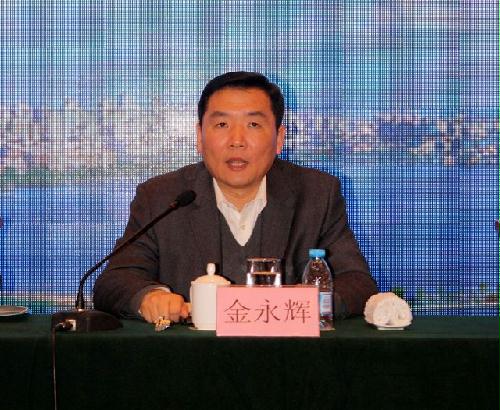 中国侨网图为省外侨办主任金永辉讲话