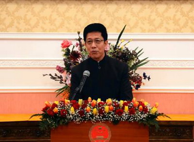 中国侨网1月19日电 据外交部网站消息,1月18日,驻波兰大使徐坚举行