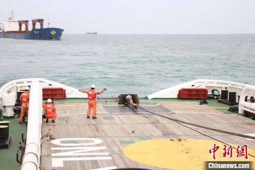 中国侨网克罗地亚籍货船“SPLIT”轮长江口遇险。 供图