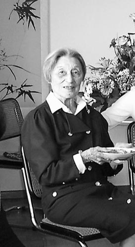 英籍华人女作家韩素音小说《瑰宝》首度回归大陆