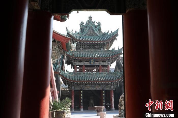 中国侨网图为鼓楼。张远 摄