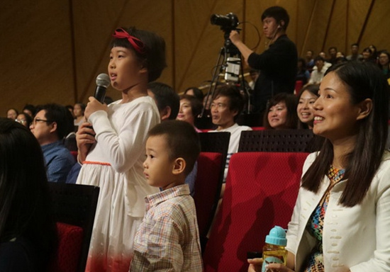 《开讲啦》海上丝绸之路特别节目在新加坡启航