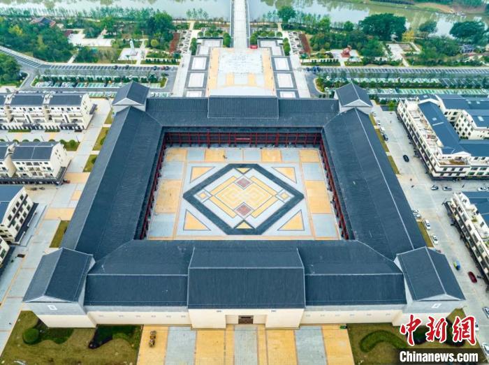 中国侨网图为世界客家非物质文化遗产馆。肖鸣 摄