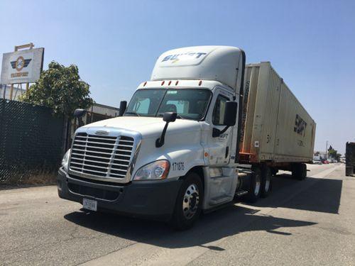 美国华裔卡车司机收入丰厚 背后辛酸谁人知 图 中国侨网