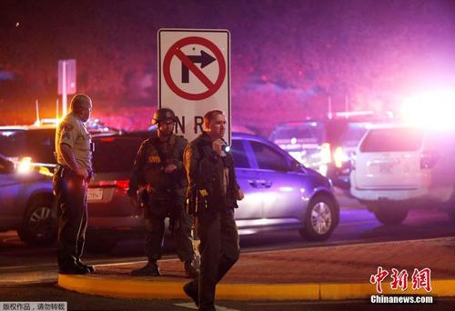 加州一酒吧发生枪击案 致13人死亡