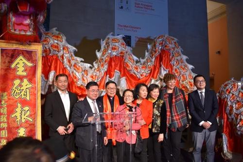 大都会艺术博物馆25日晚举办新春招待会。(美国《世界日报》/颜嘉莹 摄)