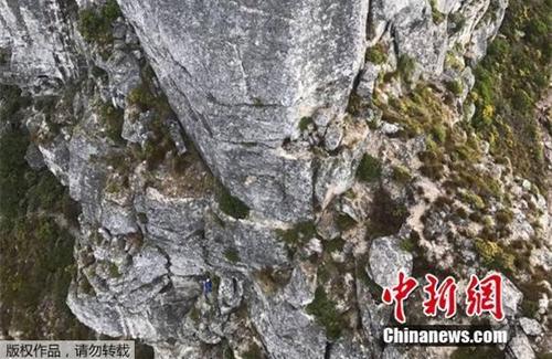 中国香港游客南非攀岩时身亡