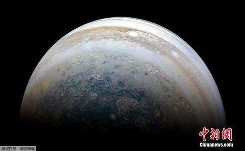 美天文学家新发现12颗木星卫星 其中两颗逆行