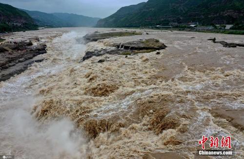 黄河壶口瀑布迎来今年入汛以来最大流量洪水