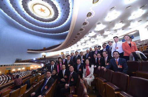 中共百年之际 全国政协海外列席侨胞创作歌曲传递心声 中国侨网