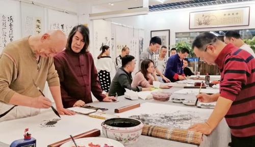 林秋明 林宸含 摄