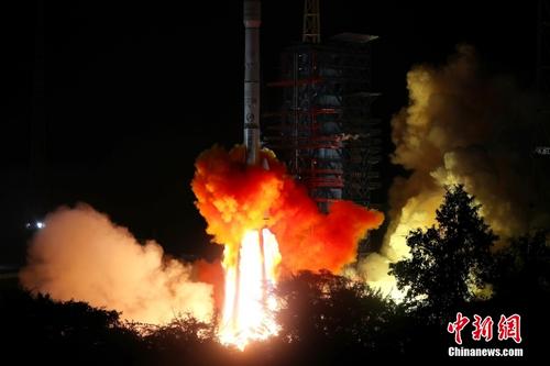 中国成功发射中星19号卫星