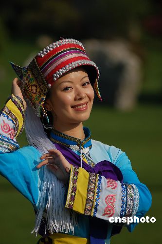 云南石林评选阿诗玛形象使者组图