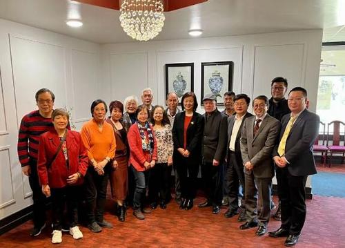 驻卡尔加里总领事赵丽莹走访领区华人社团