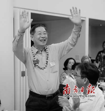 2013年，萧润君随团访问夏威夷，与孙中山革命追随者后代及中山乡亲会面。